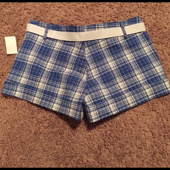 Shorts - Picture 2 of 2