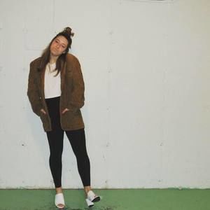 Meet your Posher, Liza