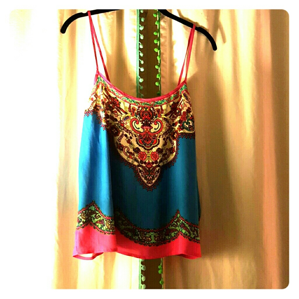 Large Flying Tomato Tank