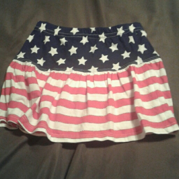 Girls skirt - Picture 2 of 2