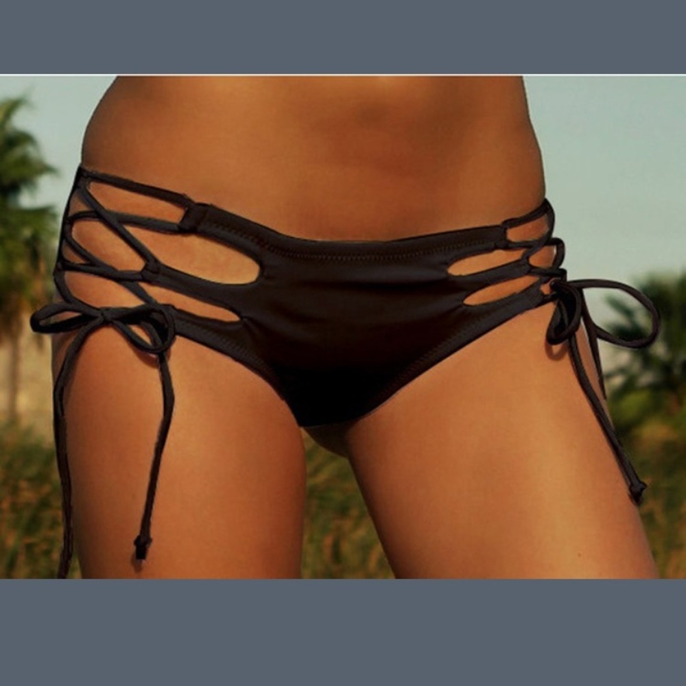 🔥Sexy Bikini Bottoms 🔥
