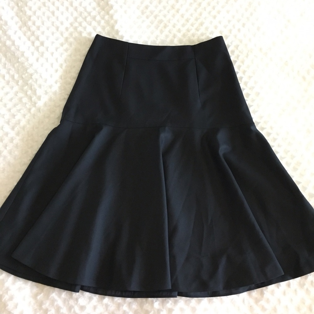 •SOLD• J Crew Fit and Flare Black Skirt size 00