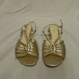 Jaclyn Smith sandals
