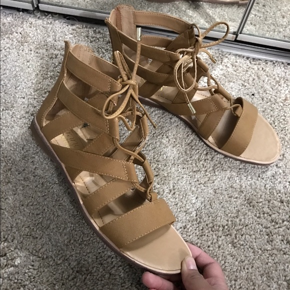 Franco Sarto strapped sandals - Picture 2 of 4