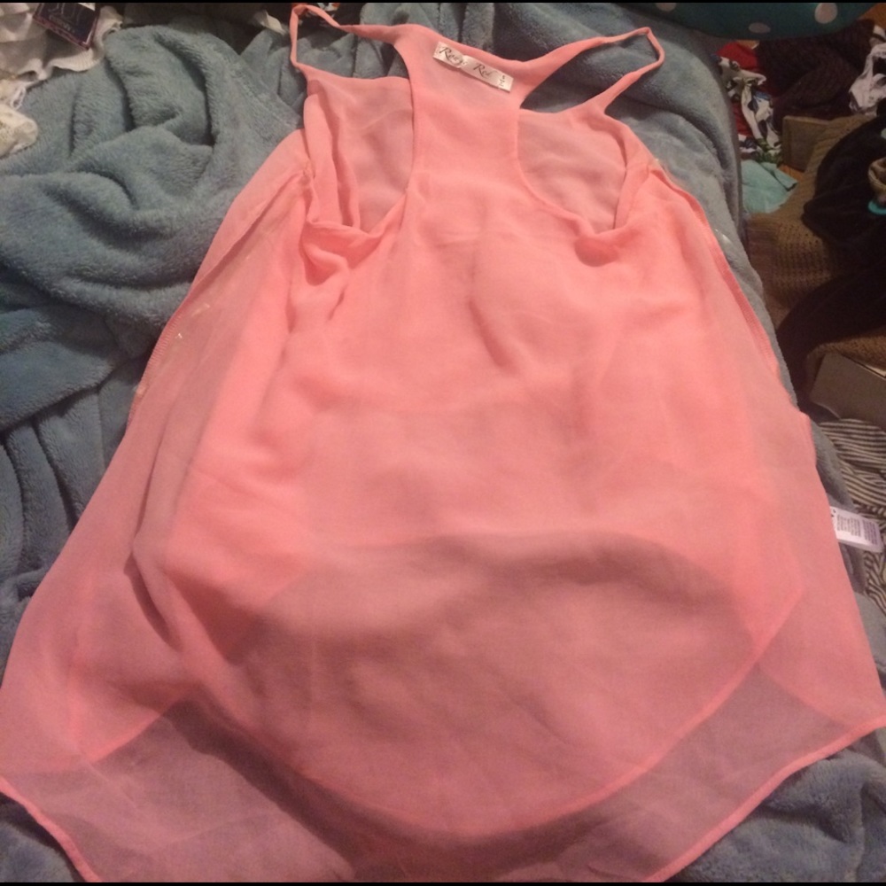 Pink tank top - Picture 2 of 2