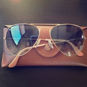 ray ban aviators sunglasses