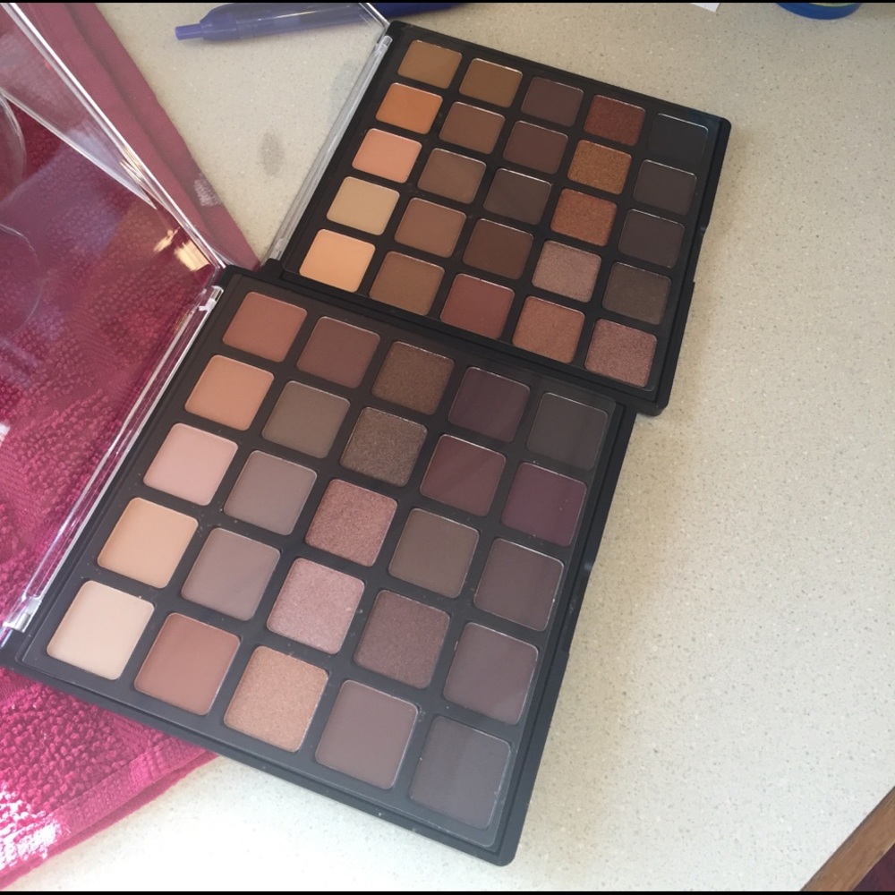 Traded Morphe Bronzed Mocha and Copper Spice