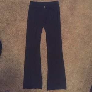 Lululemon groove pants