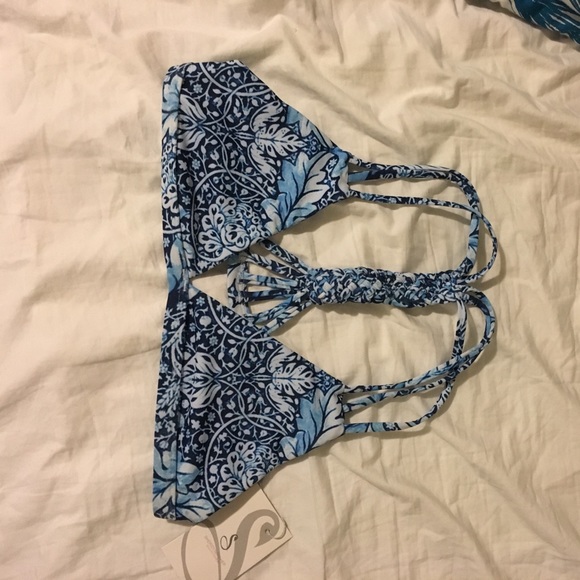 Sheridyn Fisher Swimwear - Bikini Top - Picture 1 of 2