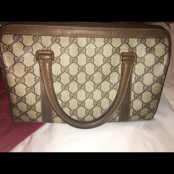 Authentic Gucci handbag - Picture 2 of 8