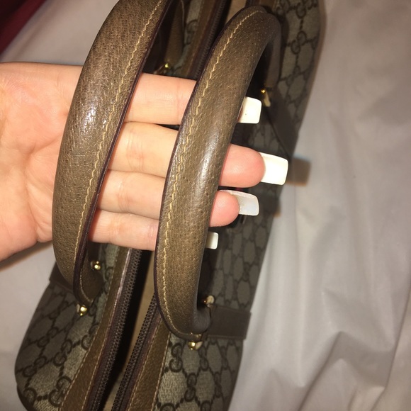 Authentic Gucci handbag - Picture 5 of 8