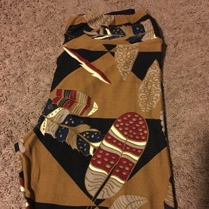 Tc Lularoe leggings new never worn