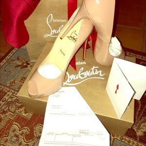 Brand New! Christian Louboutin heels