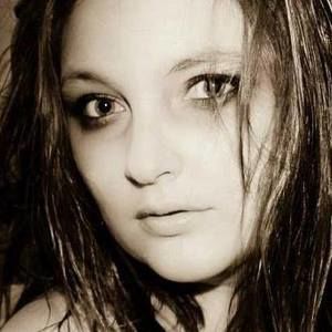 Meet your Posher, Derrick