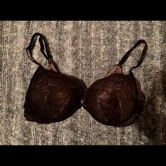 VS Padded Black Lace Bra - Picture 1 of 2