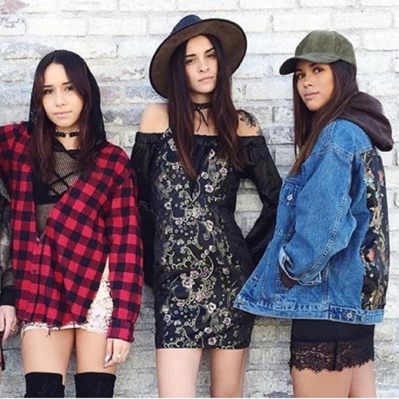 Host pick 5/10/17NWT LF Oriental dress - Picture 4 of 8