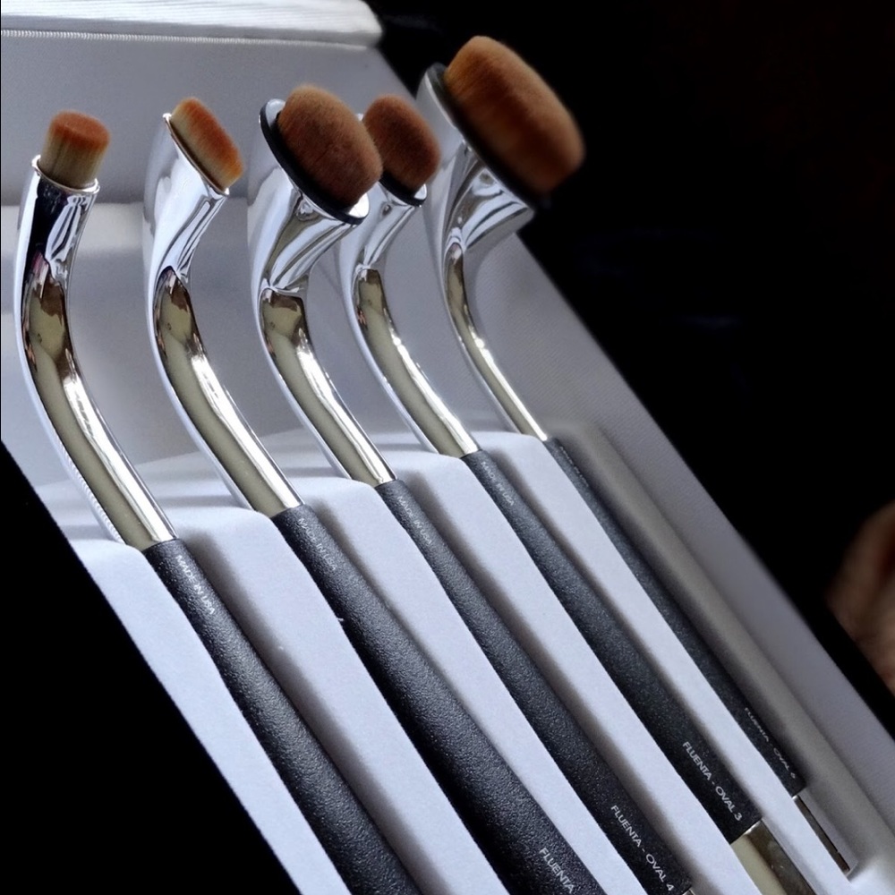 Artis fluenta 5 piece brush set