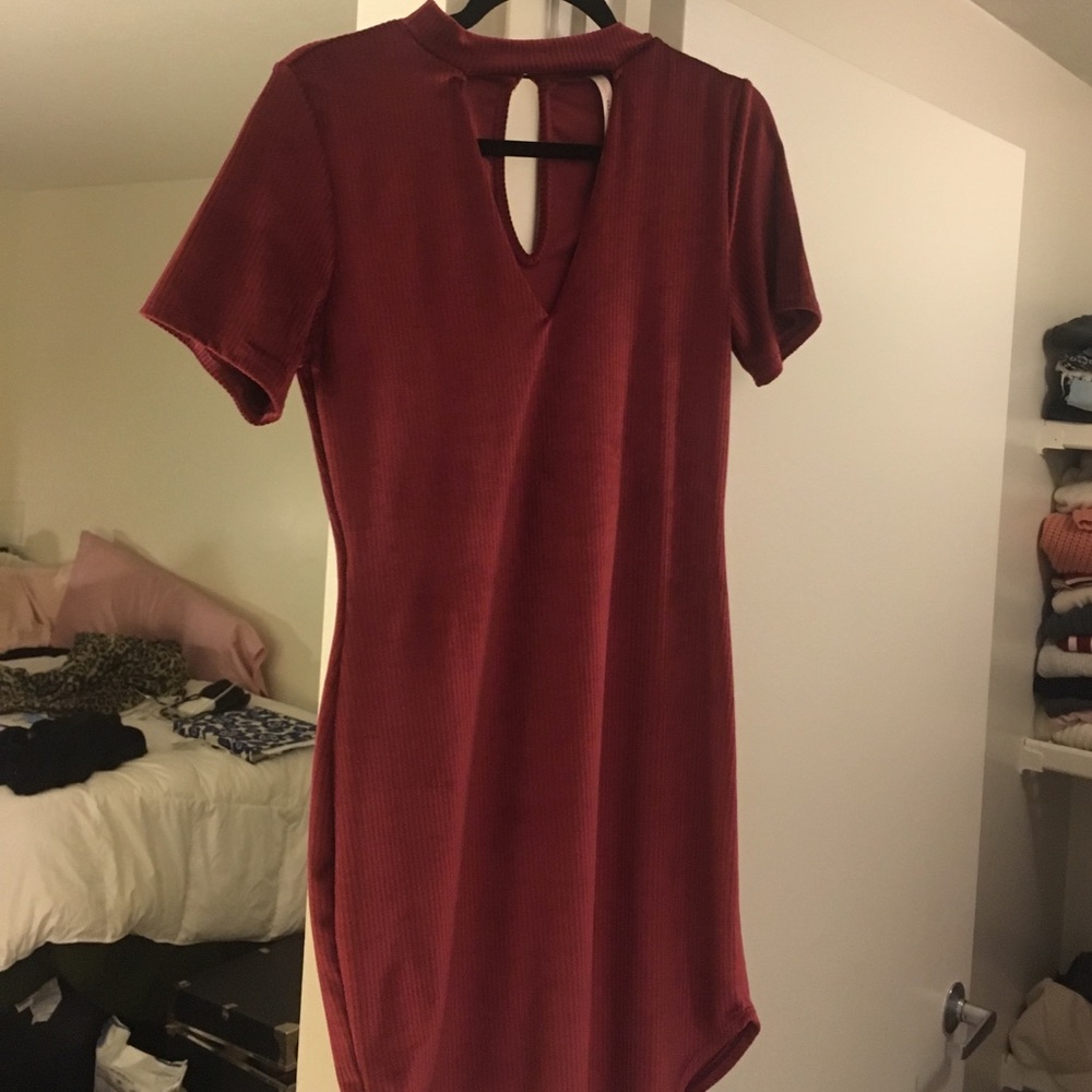 Maroon velvet body on dress with choker