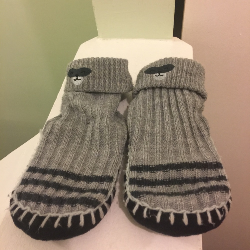Boys Raccoon Moccasin Slippers!