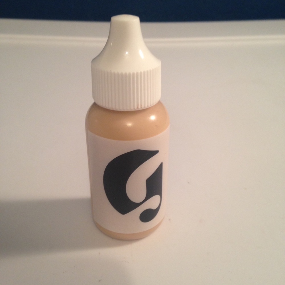 Glossier Perfecting Skin Tint