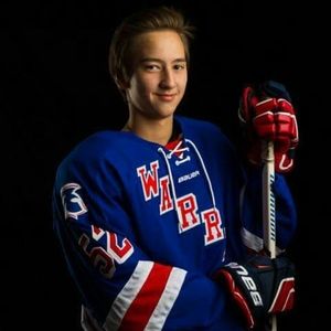 Meet your Posher, Adam