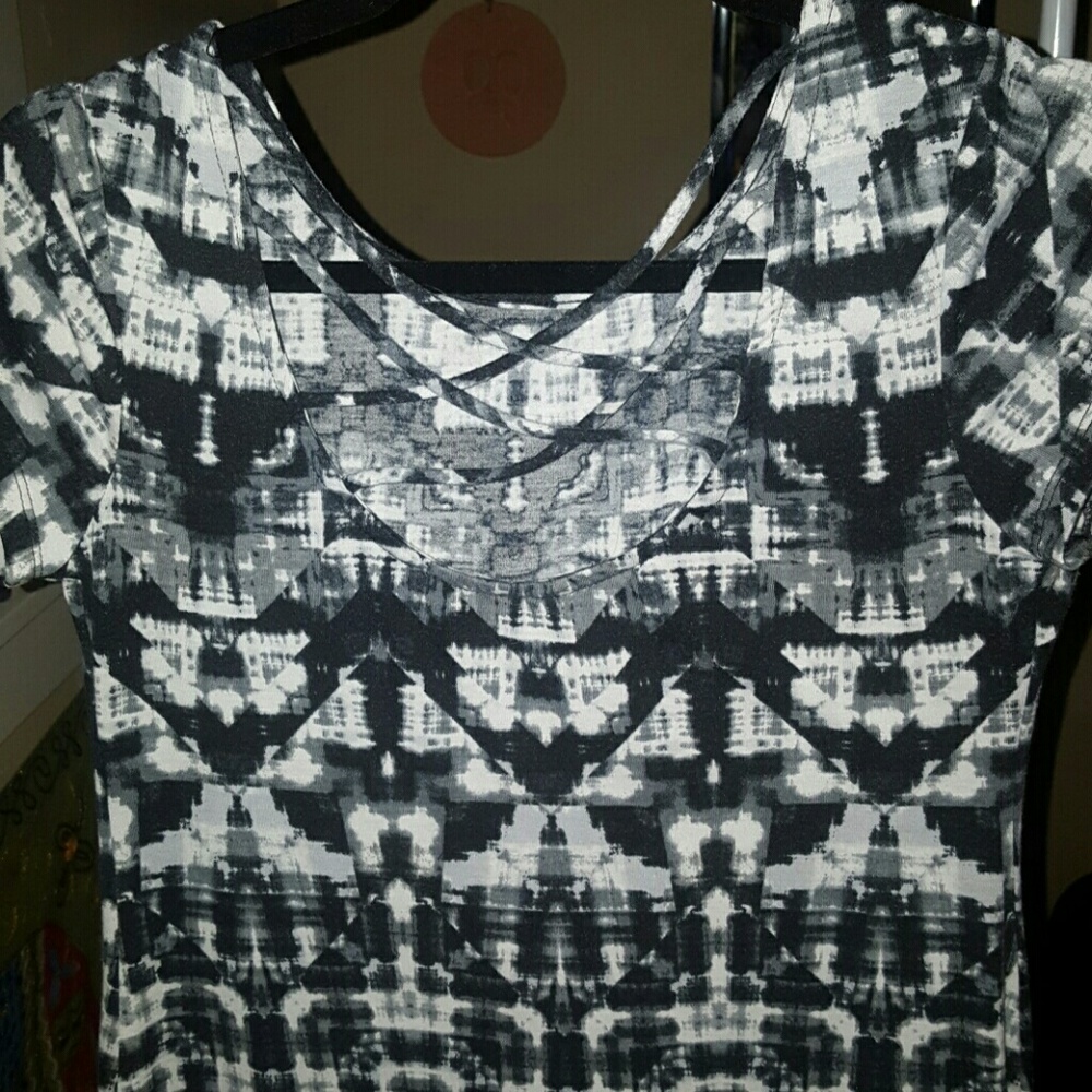 Patterned Long Dress - Picture 2 of 3