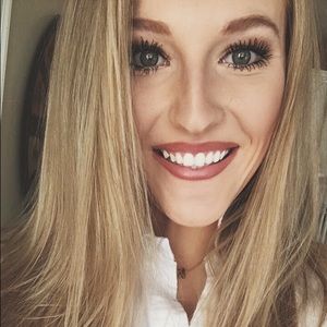 Meet your Posher, Kristina