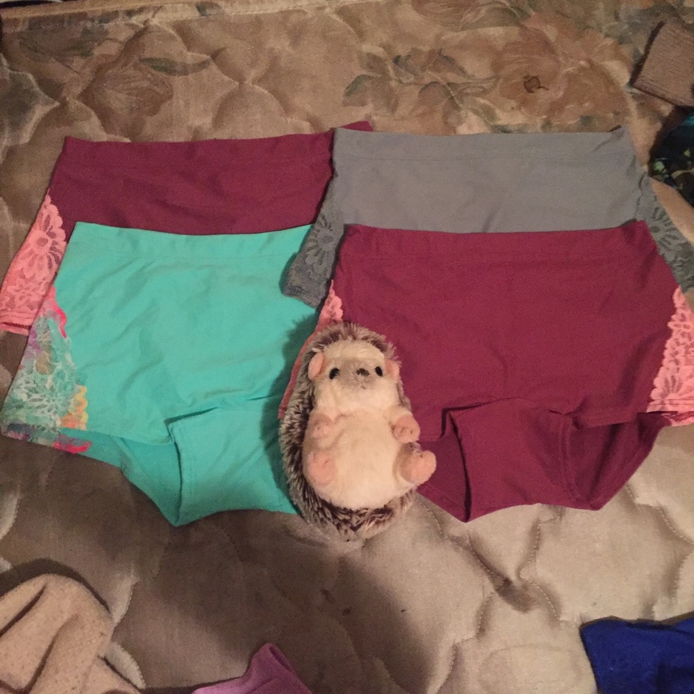 PINK Undies