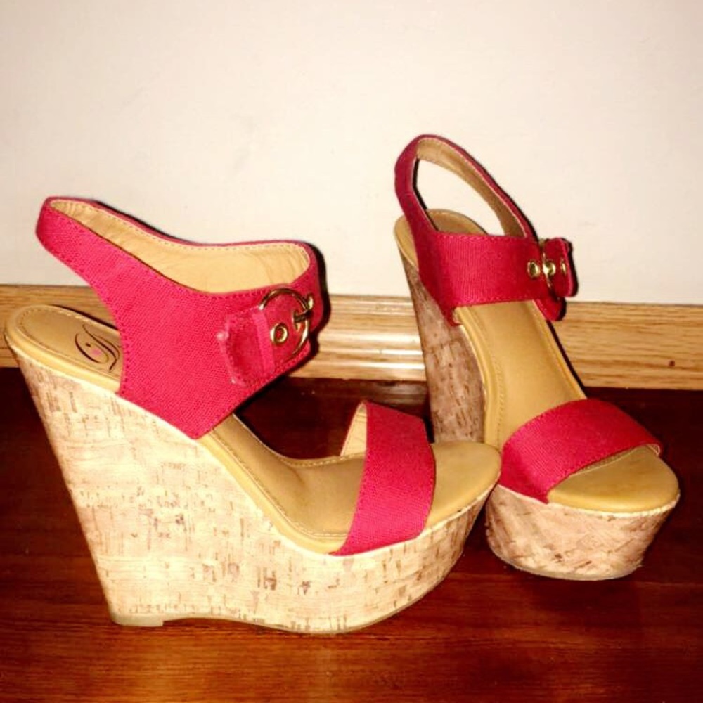 Summer ready wedge👠👠