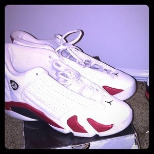 Jordan 14. White and Red size 7y