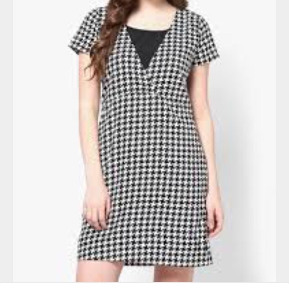 Black Houndstooth design knee length Dress
