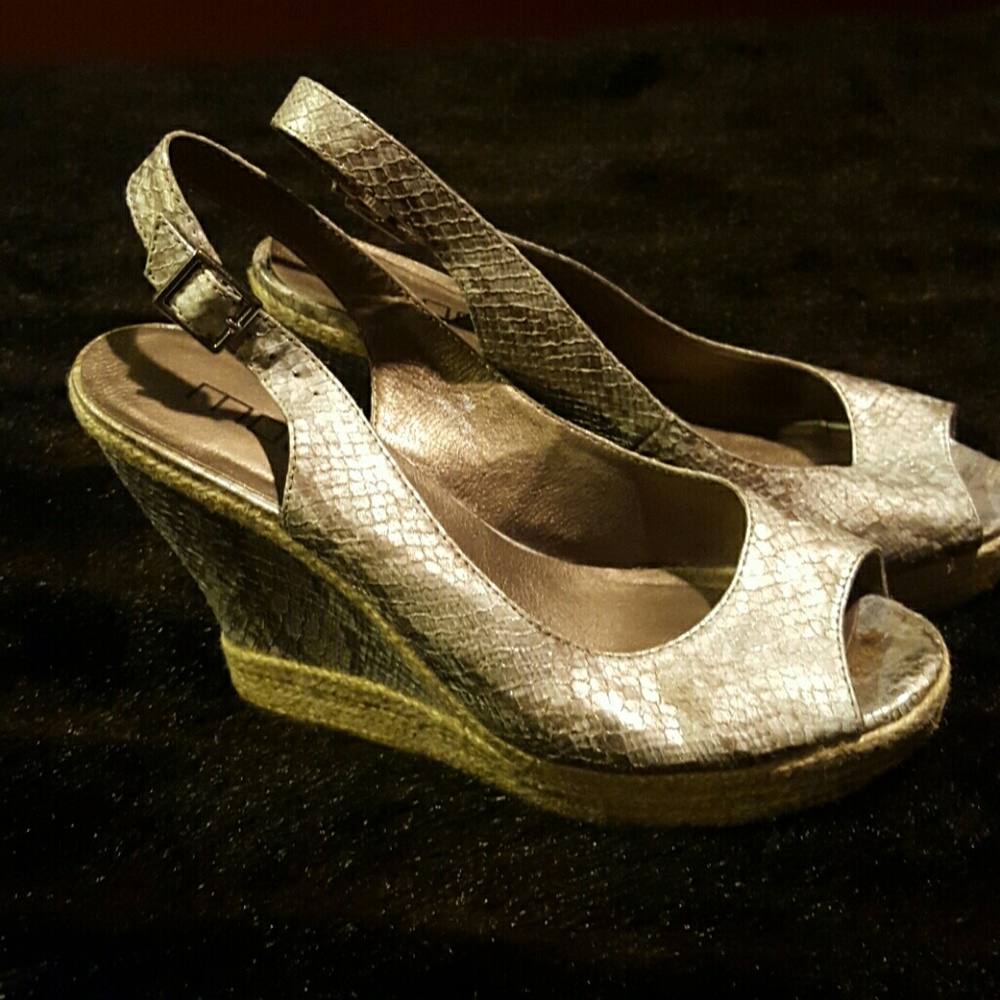 Platform silver sandals