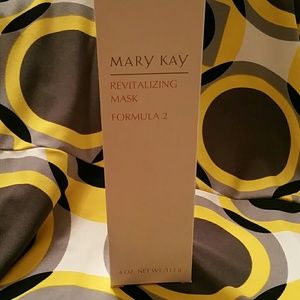 Mary Kay Classic Revitalizing Mask # 419- lot of 2