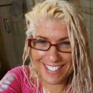 Meet your Posher, Rayne