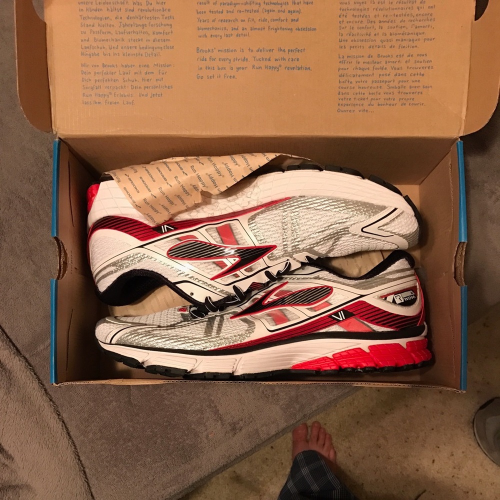 Brooks Running Shoes MENS