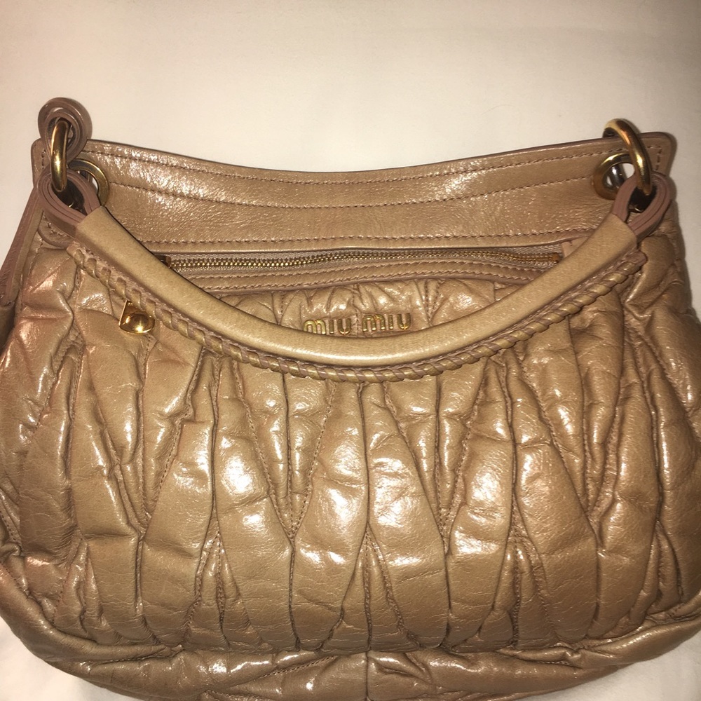 Miu Miu Matelasse Lux Leather Bag - Gem