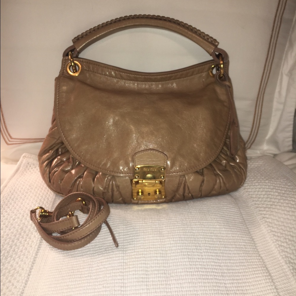 バッグ miumiu Mattelasse Lux Handbag Leather Vintage Miu Miu