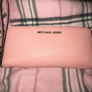 MERCER LEATHER CONTINENTAL WRISTLET