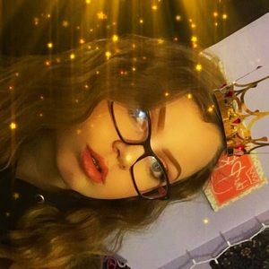 Meet your Posher, Kylee