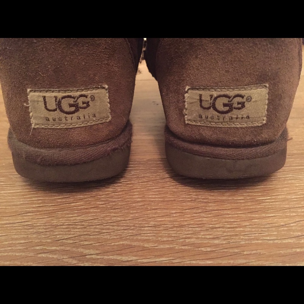 Brown uggs - Picture 3 of 4
