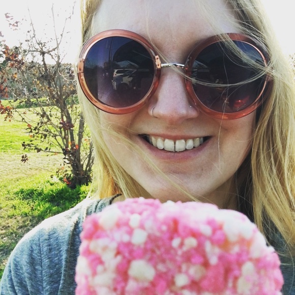 MEET THE SHOP OWNER! - Picture 2 of 13