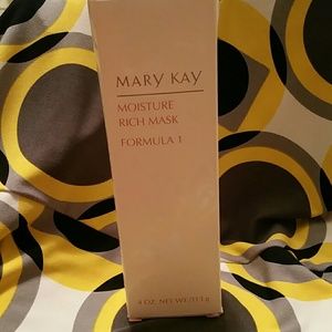 Mary Kay Classic Moisturize Rich Mask #106100