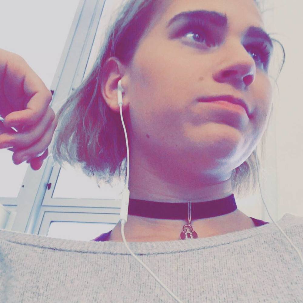 Meet your Posher, Addison