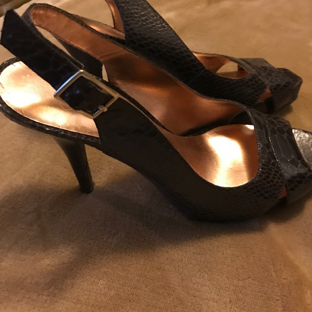 Jessica Simpson Pumps - Picture 3 of 5