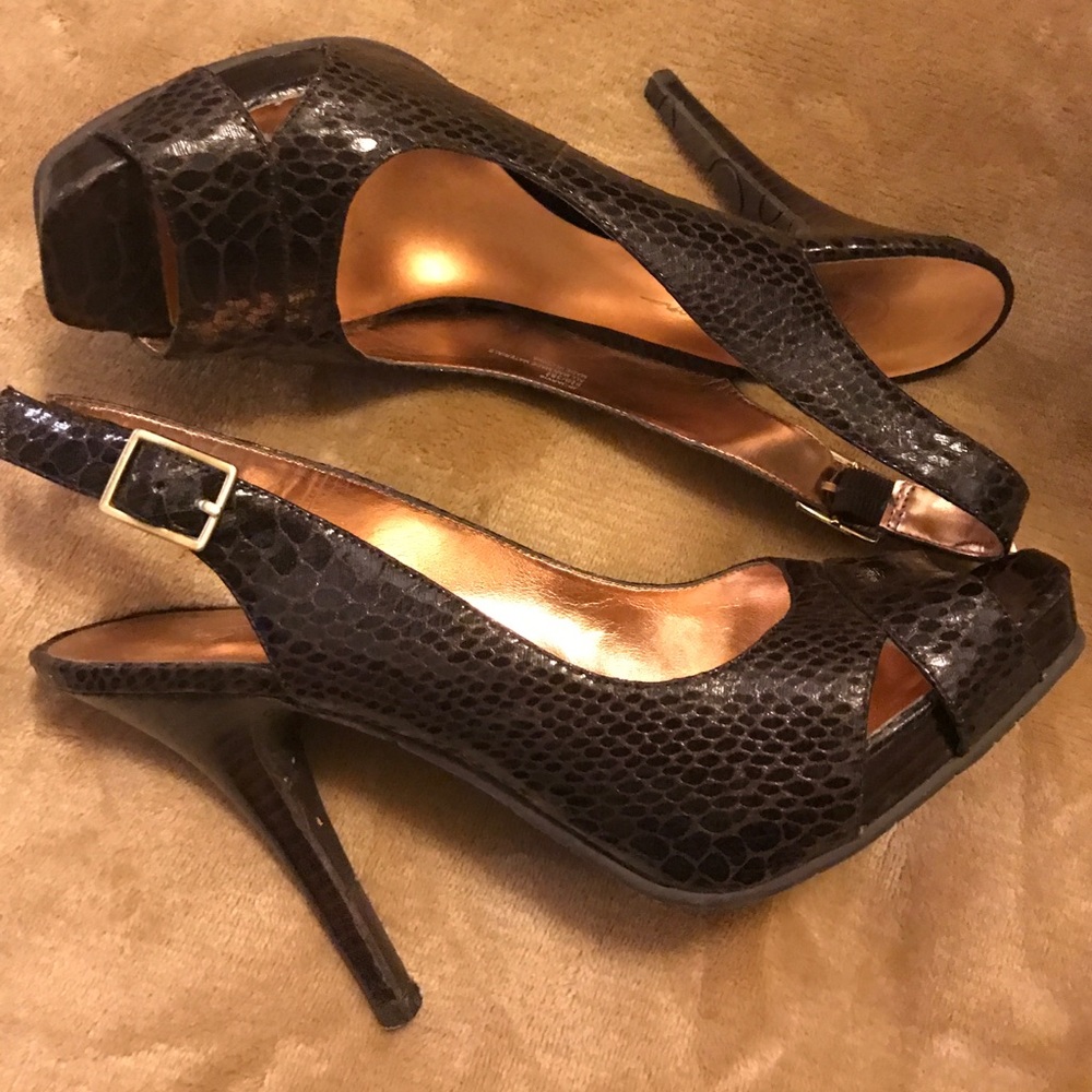 Jessica Simpson Pumps - Picture 4 of 5
