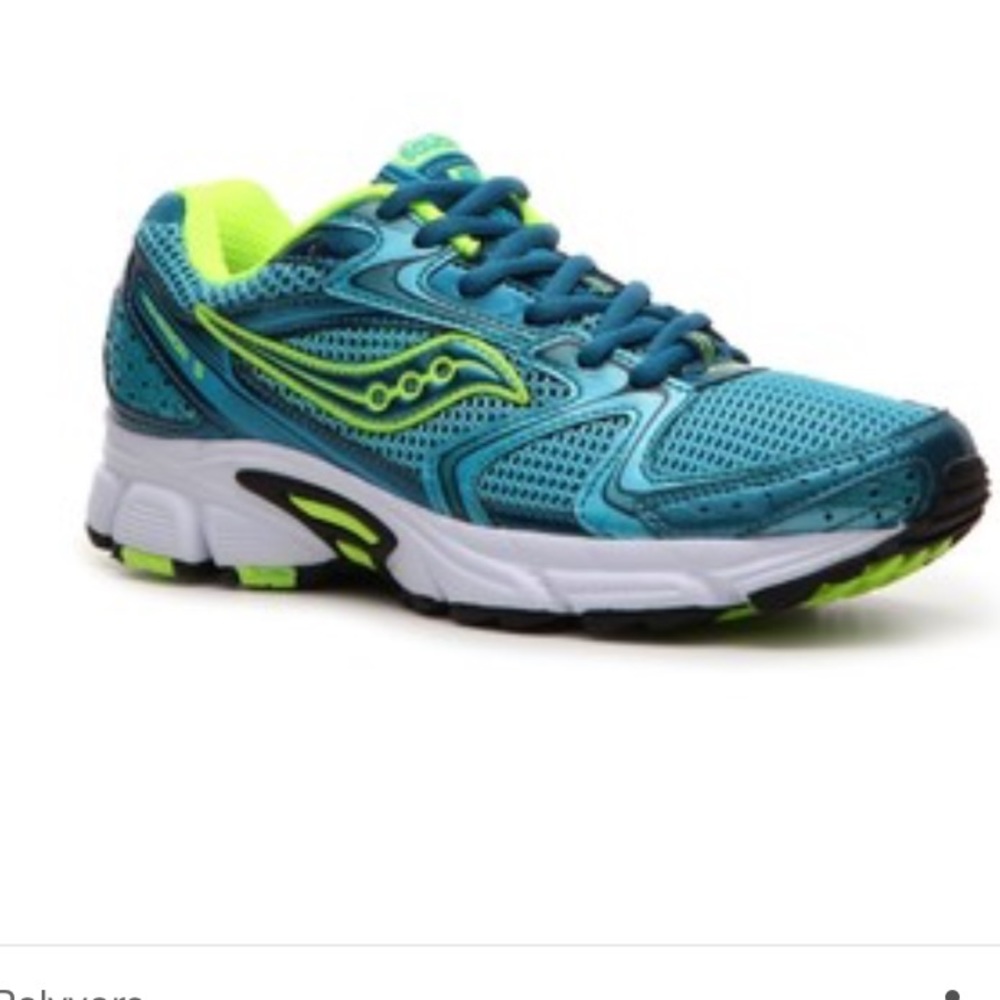 Very comfortable Saucony sneakers