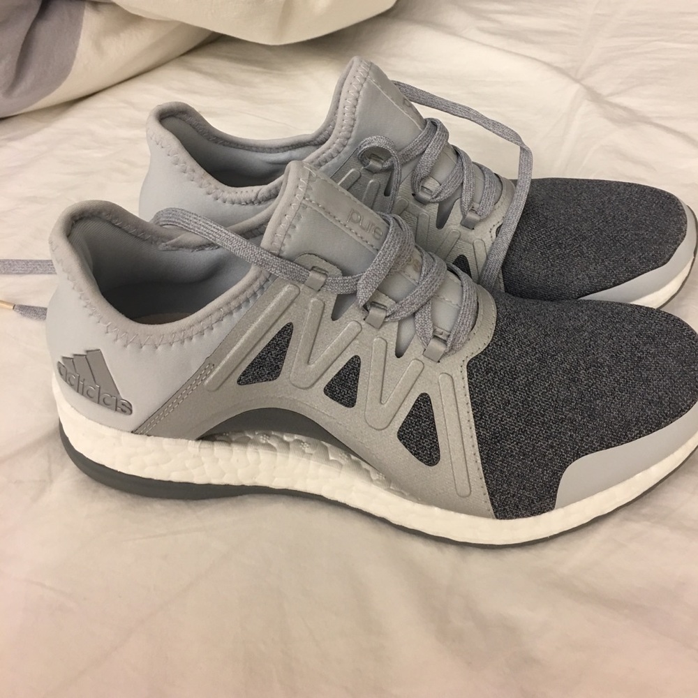 *MUST GO* Adidas Pureboost xpose size 7