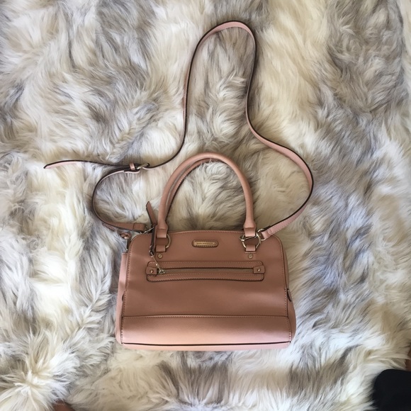 Dana Buchman pink crossbody bag - Picture 3 of 6