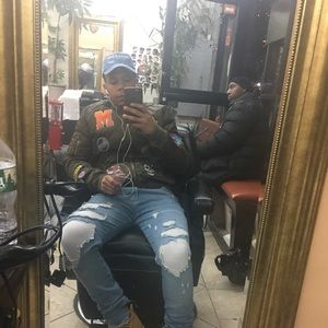 Meet your Posher, Christopher