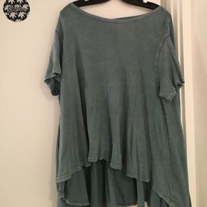 Very oversized t shirt